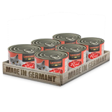 A pack of 6 cans of LEONARDO Rich in Beef cat food, placed in a wooden tray with 'MADE IN GERMANY' printed on it.